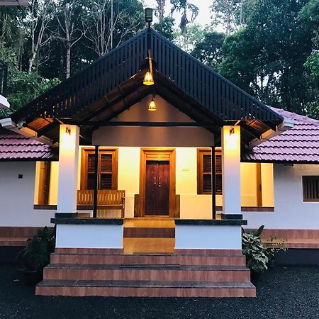 Partho Home Stay Padinjarathara Εξωτερικό φωτογραφία