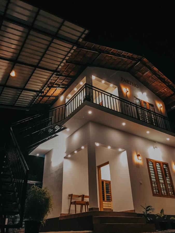 Partho Home Stay Padinjarathara Εξωτερικό φωτογραφία
